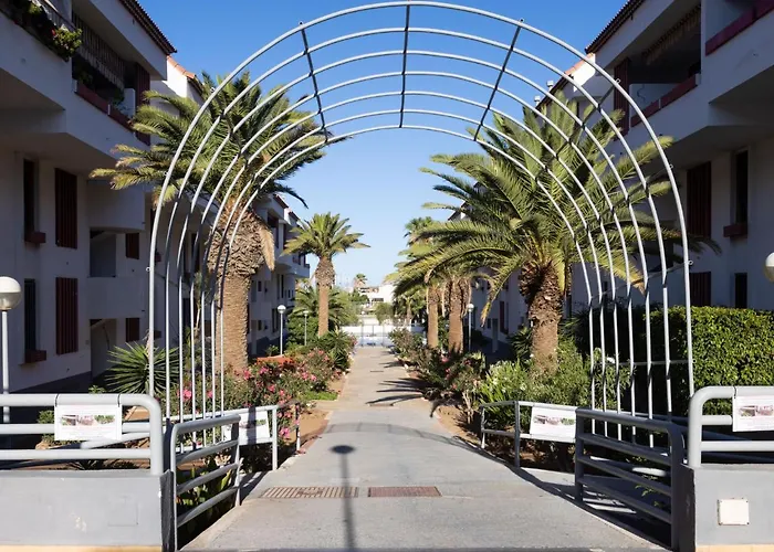 Comfy Altemar-2 By Interhome 公寓